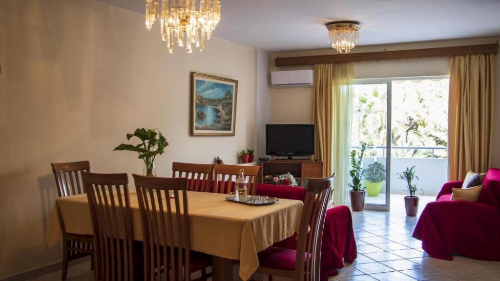 דירות העיירה רתימנו Evas House מראה חיצוני תמונה